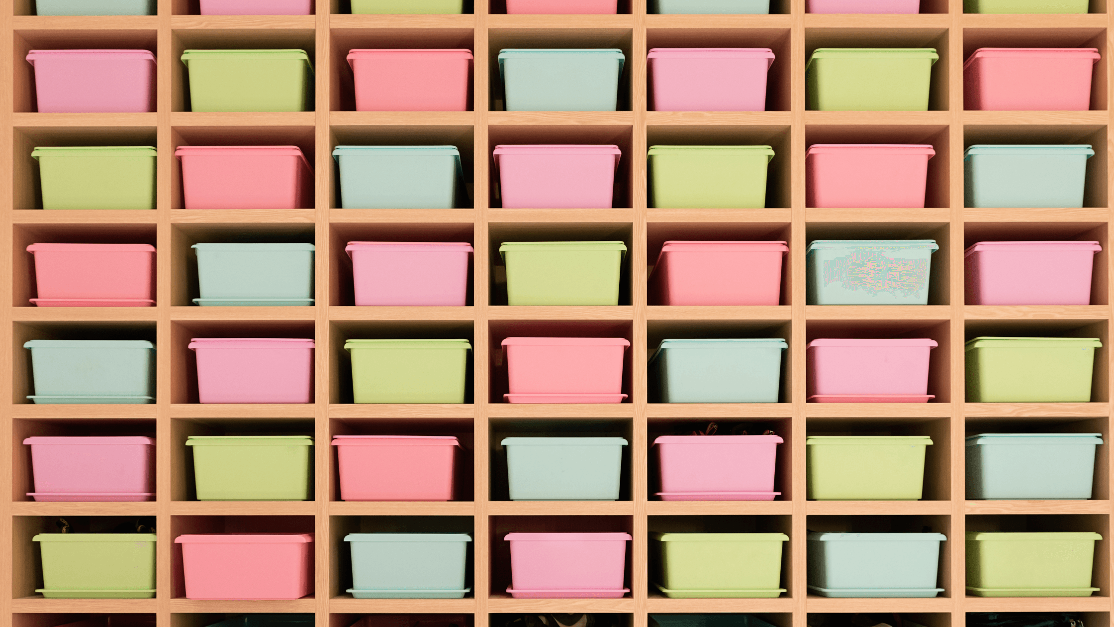 How to Organize Thousands of Fans Without Losing Track